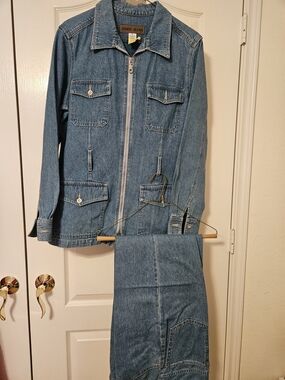 Jones New York Straight Leg Women’s Jeans Jacket and Pants - Blue
